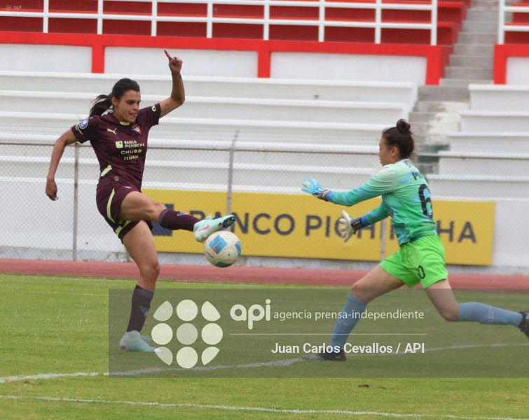 FBL-SUPERLIGA-DEPORTIVO IBARRA-LDU