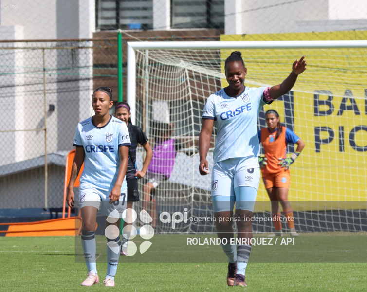 FBL SUPERLIGA FEMENINA CATOLICA VS MACARA