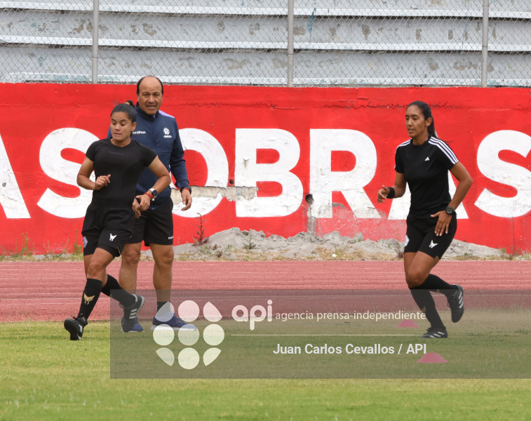 FBL-SUPERLIGA-DEPORTIVO IBARRA-LDU