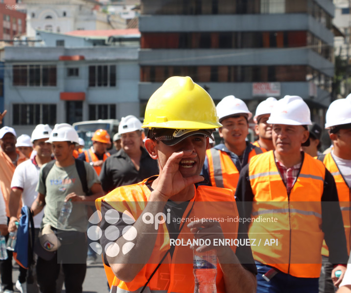 MARCHA MINEROS CONTRA LA TASA MINERA