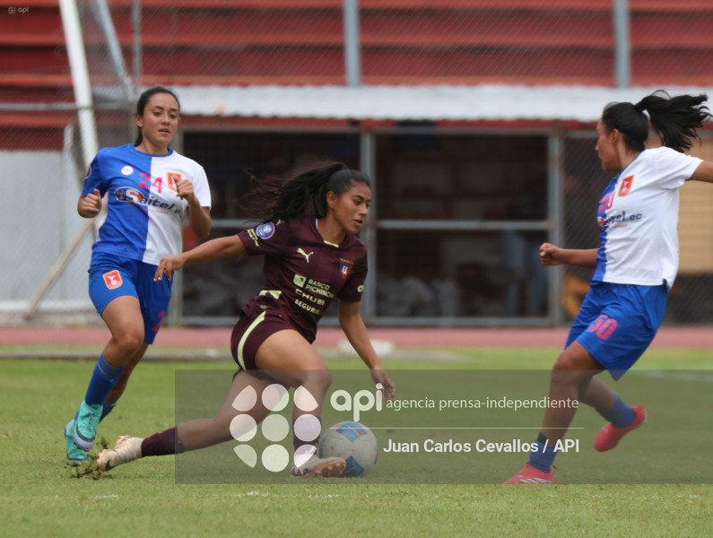 FBL-SUPERLIGA-DEPORTIVO IBARRA-LDU