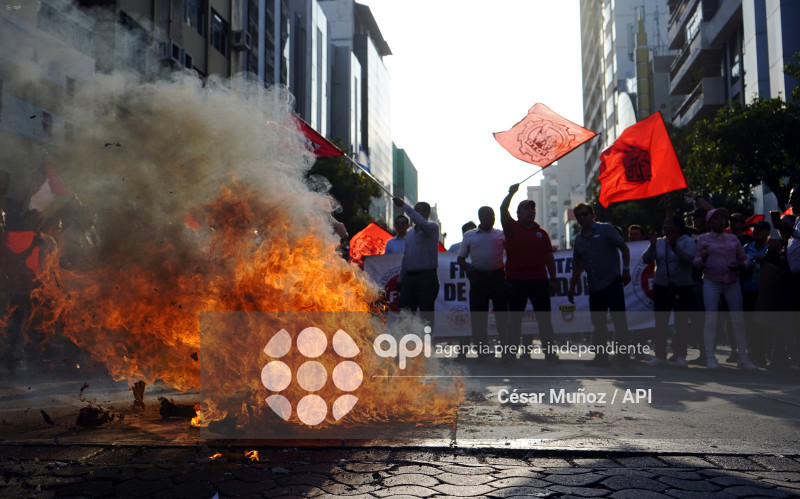 GYE-MARCHA CONTRA GOBIERNO