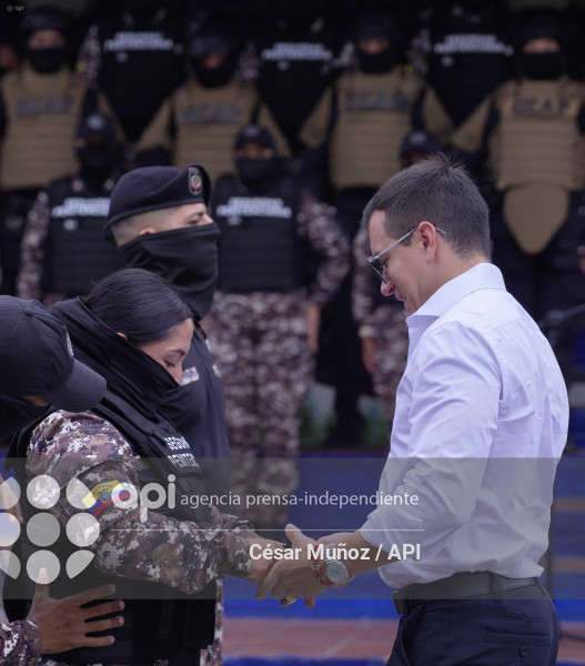 GYE-ENTREGA CHALECOS