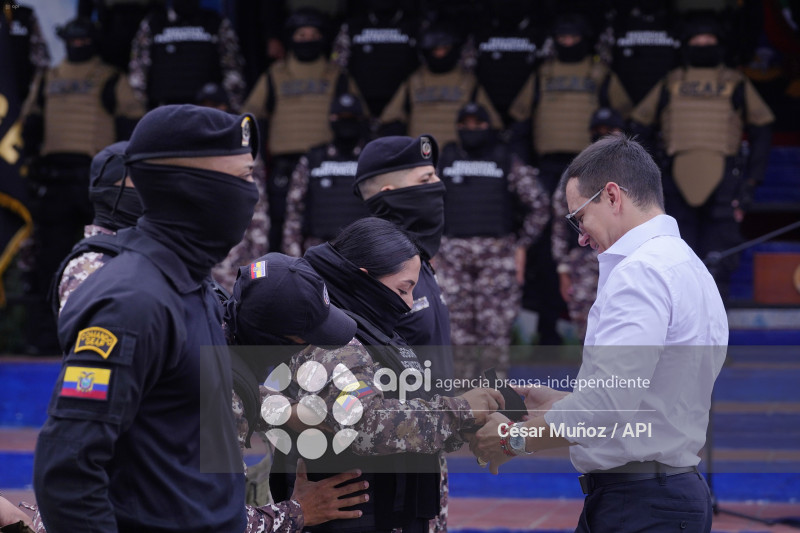 GYE-ENTREGA CHALECOS