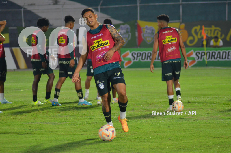 FBL-LIGAPRO-ORENSE-UCATOLICA