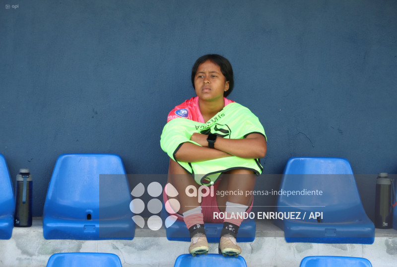 FBL SUPERLIGA FEMENINA DRAGONAS IDV VS NANAS