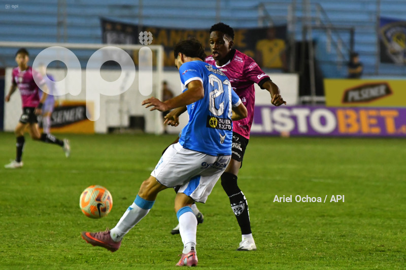 FBL-LIGAPRO-MANTA-IDV