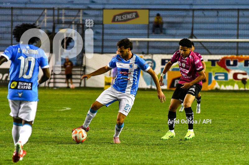 FBL-LIGAPRO-MANTA-IDV