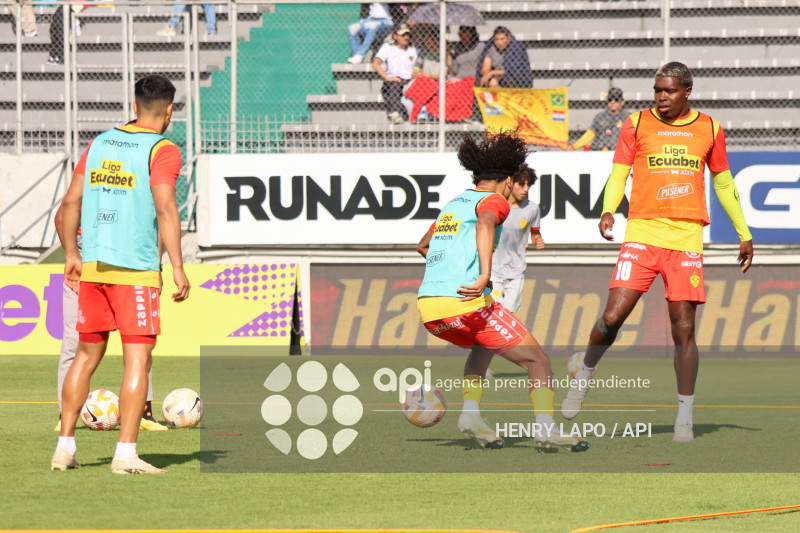 FBL LIGAECUABET AUCAS VS LIGA QUITO