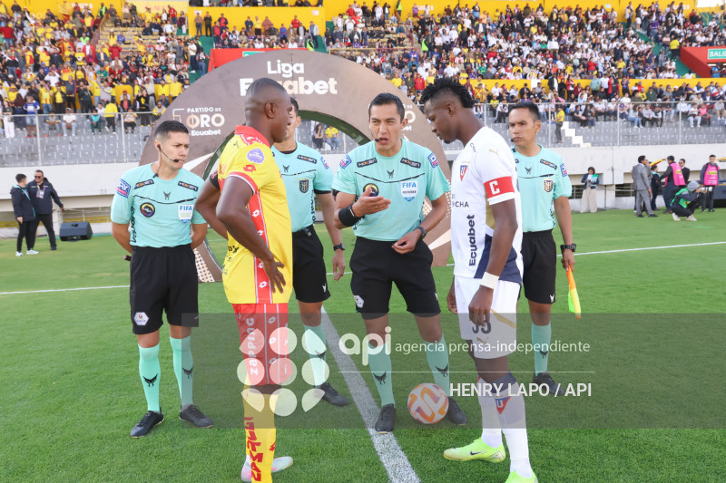 FBL LIGAECUABET AUCAS VS LIGA QUITO