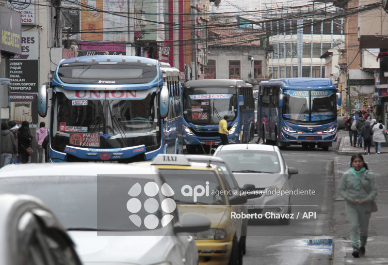 Transito normal de Buses de servicio publico