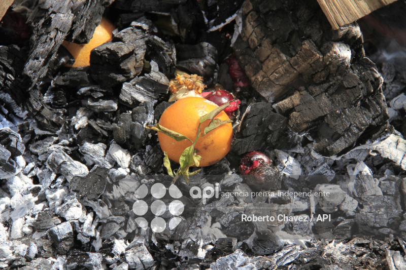 MISA Y RITUALES EN MEMORIA DE FERNANDO VILLAVICENCIO