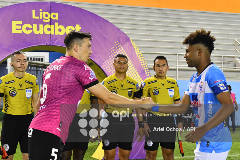 FBL-LIGAPRO-MANTA-IDV