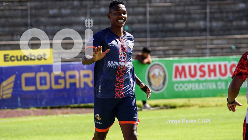 FBL LIGA ECUABET MUSHUC RUNA LIBERTAD