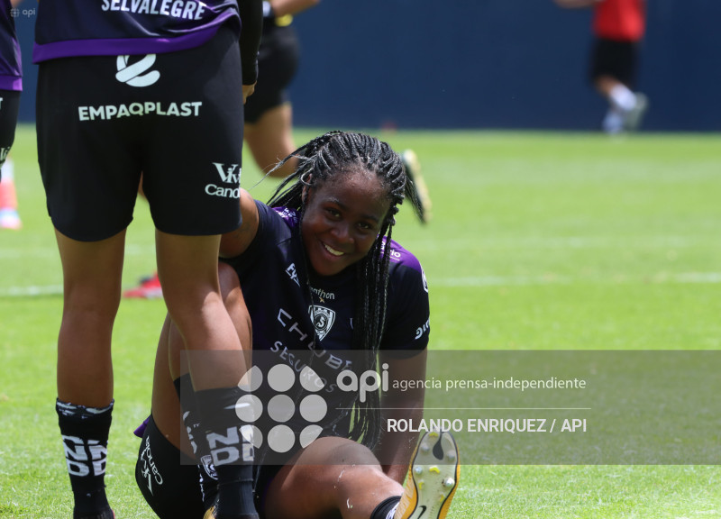 FBL SUPERLIGA FEMENINA DRAGONAS IDV VS NANAS