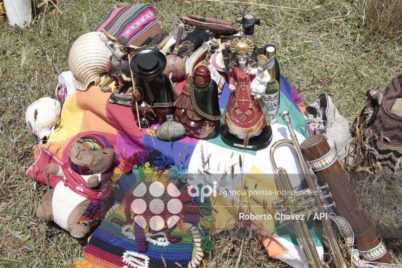 MISA Y RITUALES EN MEMORIA DE FERNANDO VILLAVICENCIO