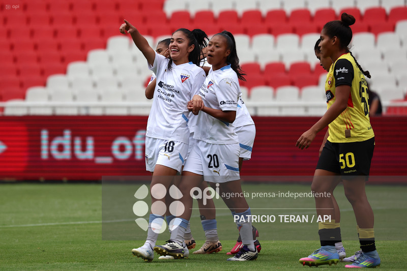 FBL SUPERLIGA FEMENINA LIGA DE QUITO VS BARCELONA