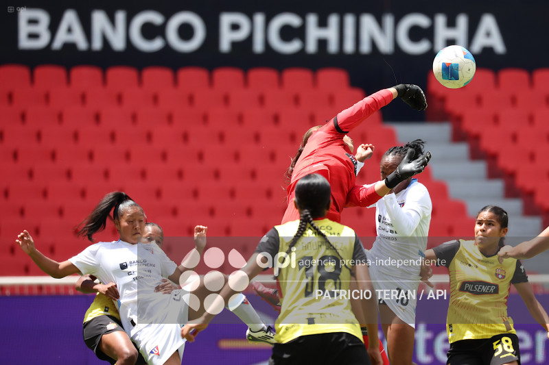 FBL SUPERLIGA FEMENINA LIGA DE QUITO VS BARCELONA