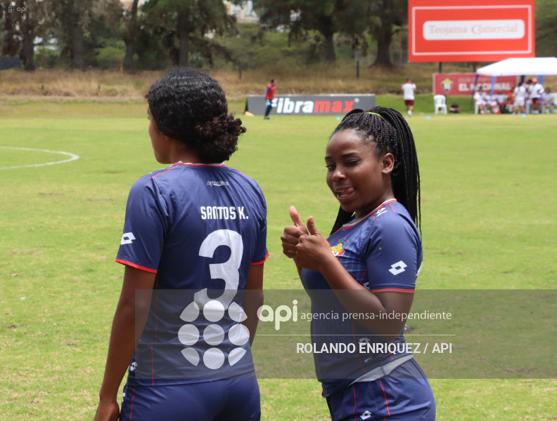 FBL SUPERLIGA FEMENINA EL NACIONAL VS VINO TINTO