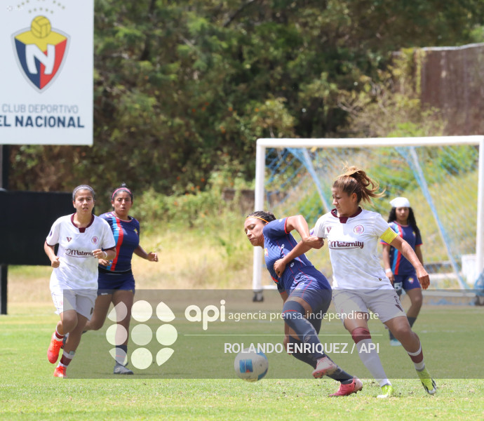 FBL SUPERLIGA FEMENINA EL NACIONAL VS VINO TINTO