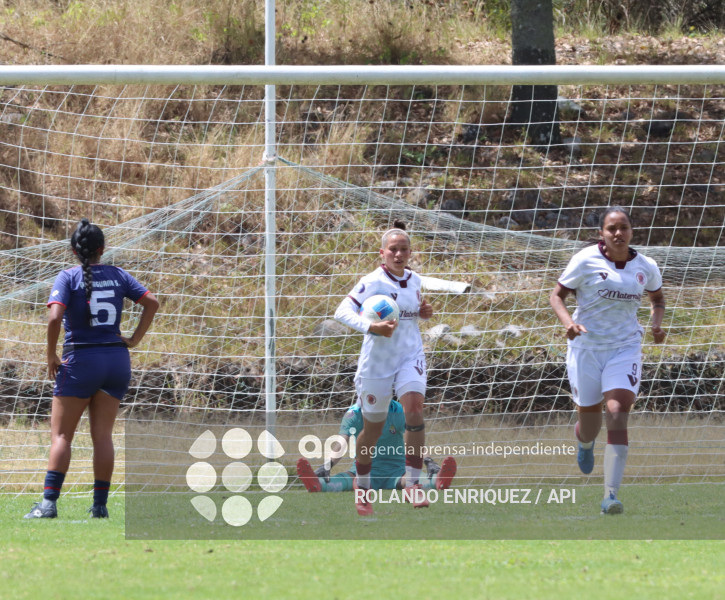 FBL SUPERLIGA FEMENINA EL NACIONAL VS VINO TINTO