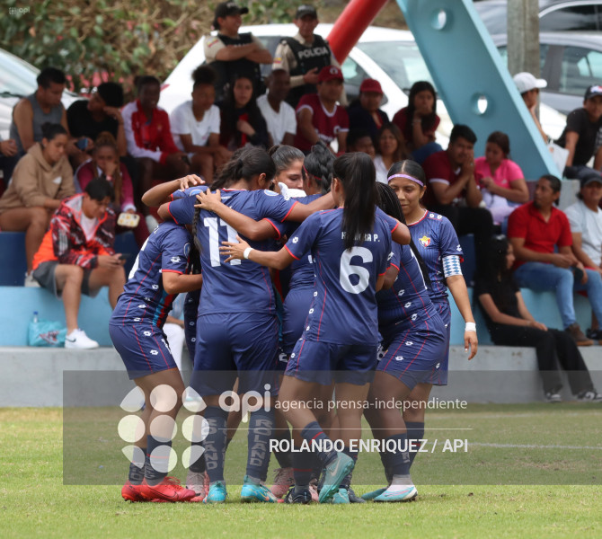 FBL SUPERLIGA FEMENINA EL NACIONAL VS VINO TINTO