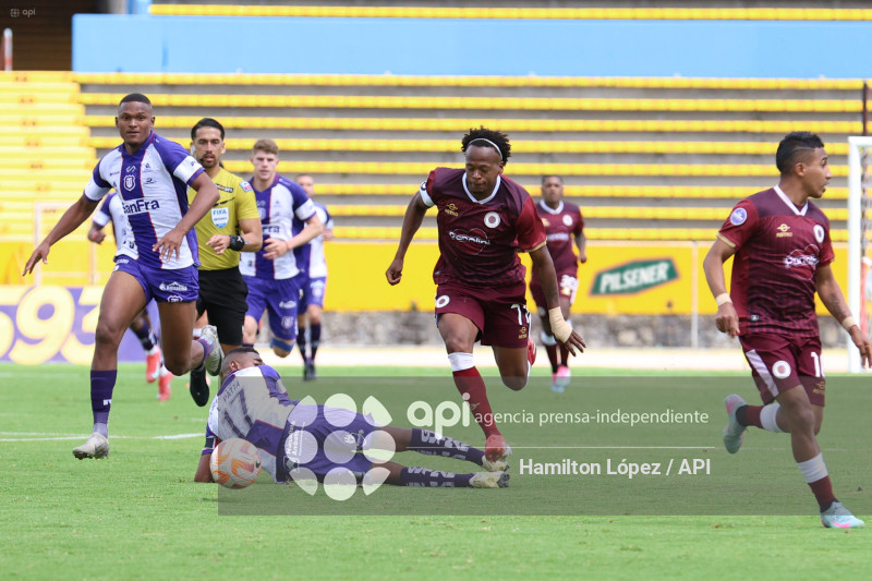 FBL-LIGAPRO-VINOTINTO VS TÉCNICO-UNIVERSITARIO