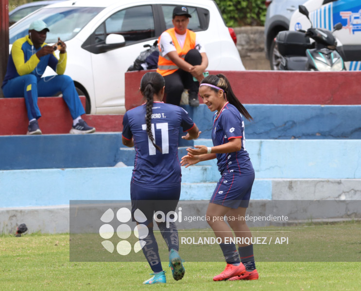 FBL SUPERLIGA FEMENINA EL NACIONAL VS VINO TINTO