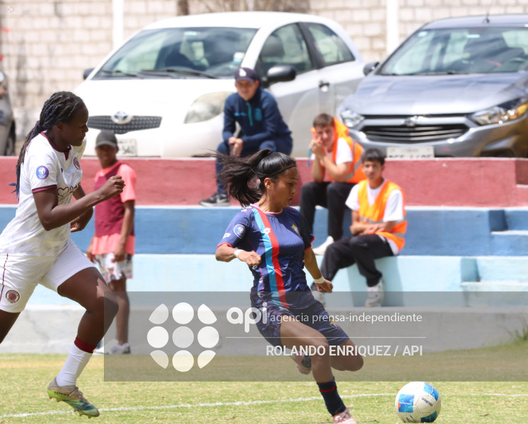 FBL SUPERLIGA FEMENINA EL NACIONAL VS VINO TINTO