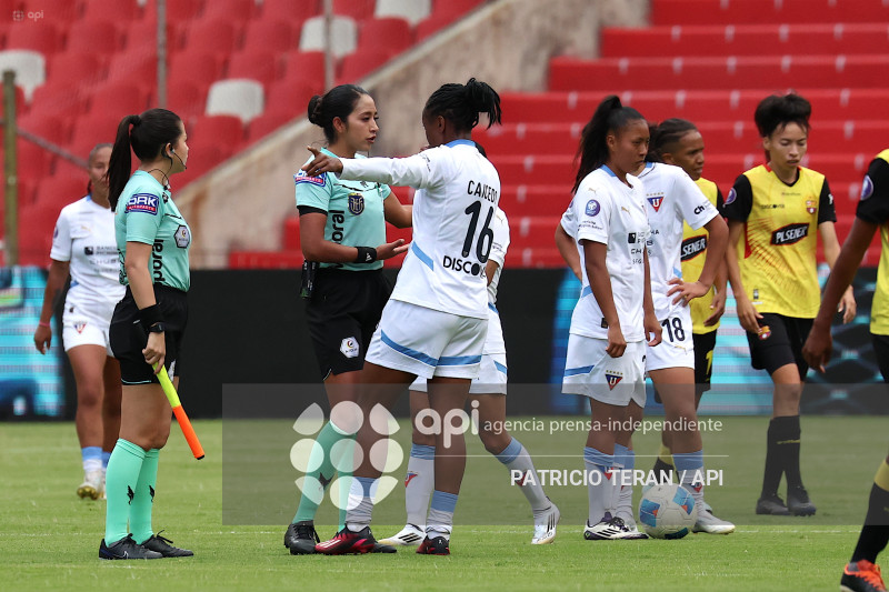FBL SUPERLIGA FEMENINA LIGA DE QUITO VS BARCELONA