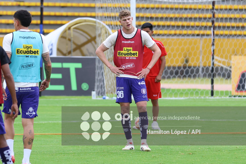 FBL-LIGAPRO-VINOTINTO VS TÉCNICO-UNIVERSITARIO