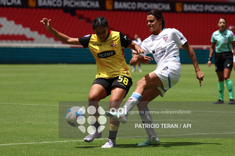 FBL SUPERLIGA FEMENINA LIGA DE QUITO VS BARCELONA