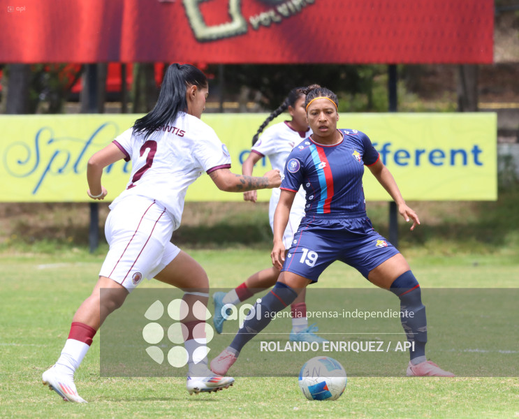 FBL SUPERLIGA FEMENINA EL NACIONAL VS VINO TINTO