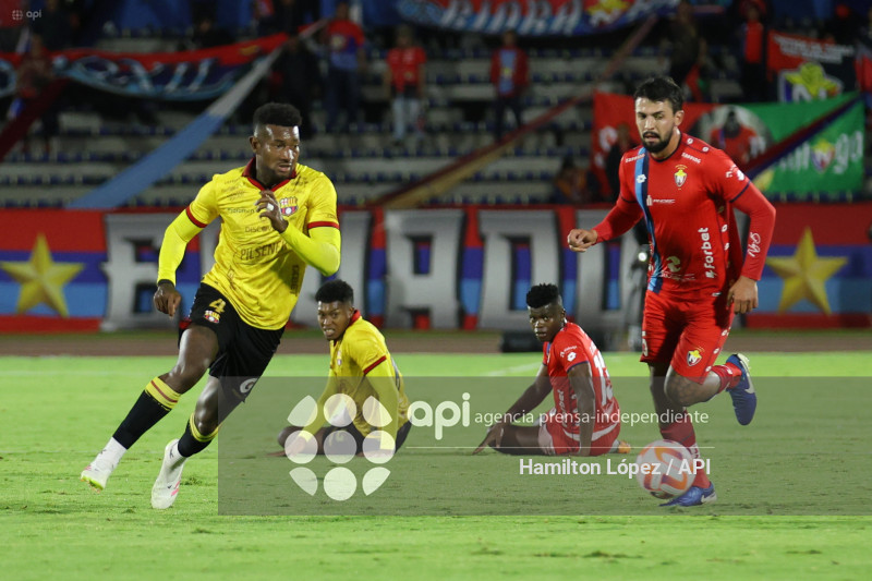 FBL-LIGAPRO-VINOTINTO VS NACIONAL-BARCELONA