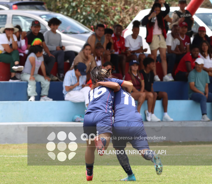 FBL SUPERLIGA FEMENINA EL NACIONAL VS VINO TINTO