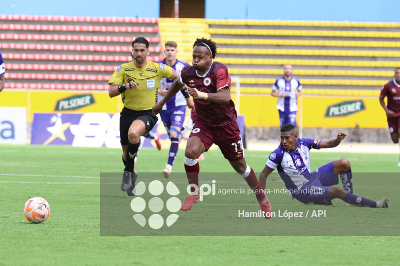 FBL-LIGAPRO-VINOTINTO VS TÉCNICO-UNIVERSITARIO
