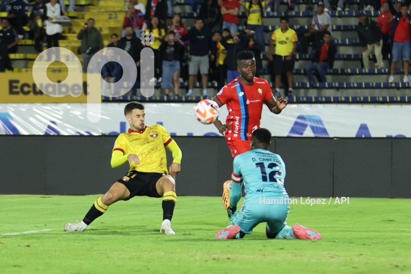 FBL-LIGAPRO-VINOTINTO VS NACIONAL-BARCELONA