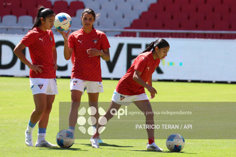 FBL SUPERLIGA FEMENINA LIGA DE QUITO VS BARCELONA