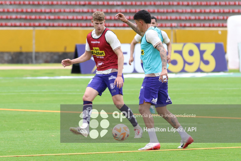 FBL-LIGAPRO-VINOTINTO VS TÉCNICO-UNIVERSITARIO