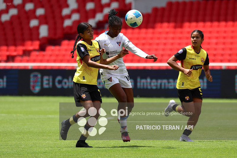 FBL SUPERLIGA FEMENINA LIGA DE QUITO VS BARCELONA
