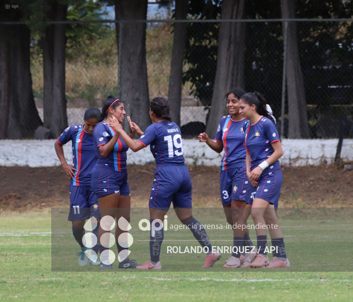 FBL SUPERLIGA FEMENINA EL NACIONAL VS VINO TINTO