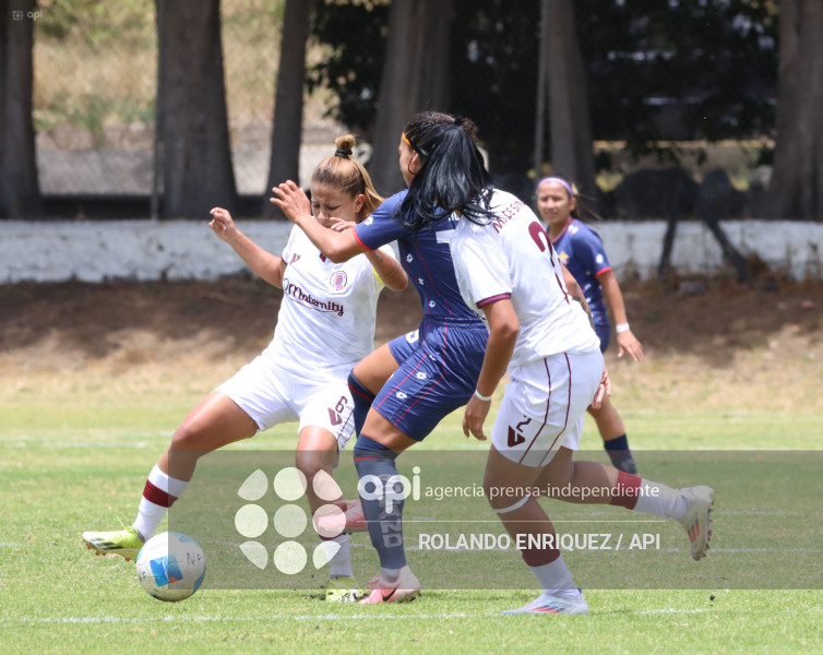 FBL SUPERLIGA FEMENINA EL NACIONAL VS VINO TINTO