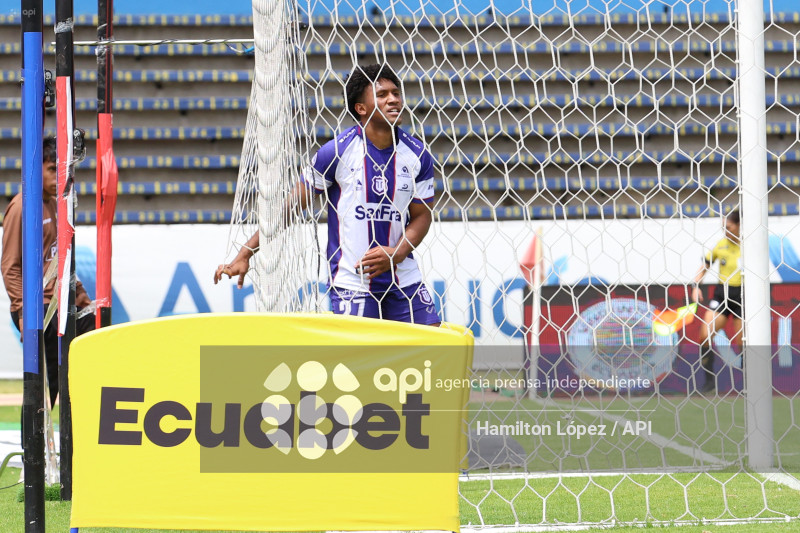 FBL-LIGAPRO-VINOTINTO VS TÉCNICO-UNIVERSITARIO