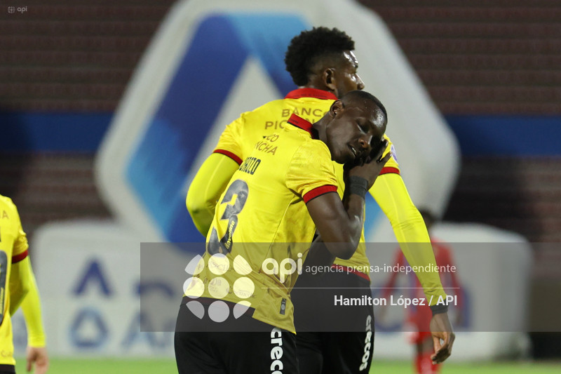 FBL-LIGAPRO-VINOTINTO VS NACIONAL-BARCELONA