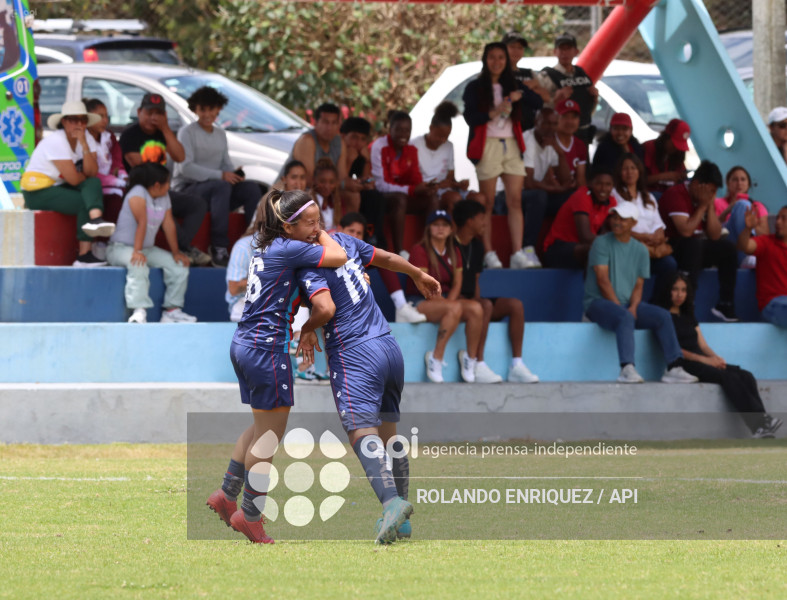 FBL SUPERLIGA FEMENINA EL NACIONAL VS VINO TINTO