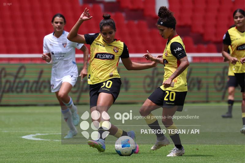 FBL SUPERLIGA FEMENINA LIGA DE QUITO VS BARCELONA
