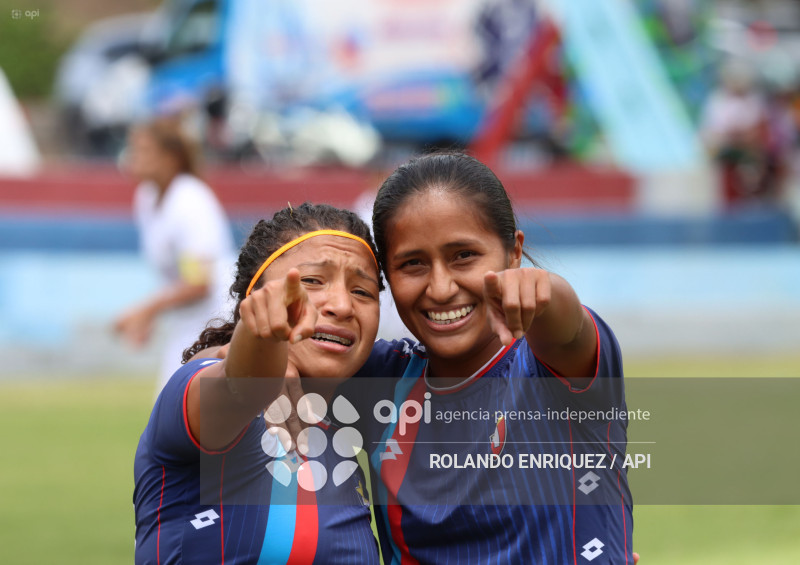 FBL SUPERLIGA FEMENINA EL NACIONAL VS VINO TINTO