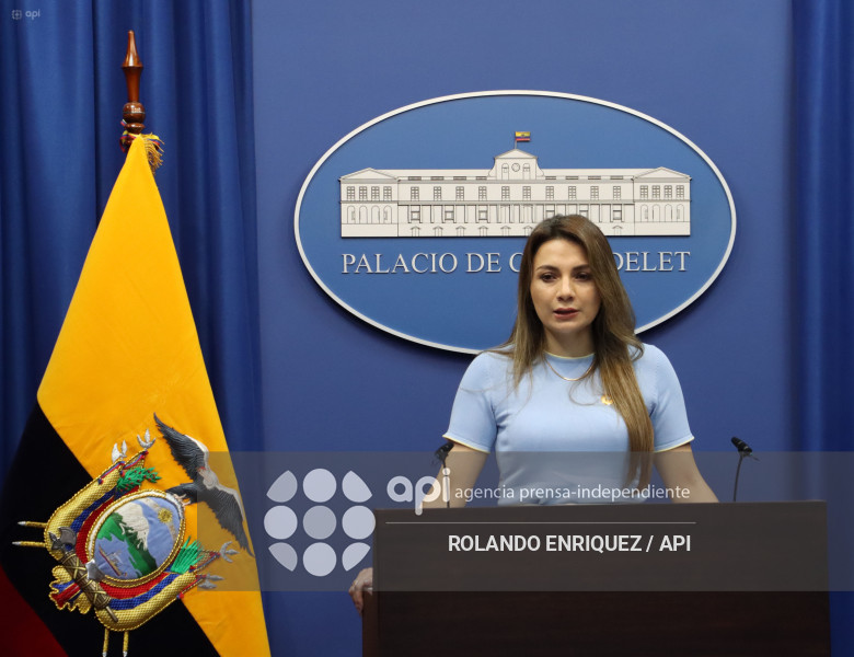 CAROLINA JARAMILLO RUEDA DE PRENSA