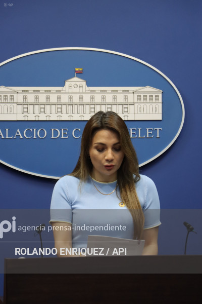 CAROLINA JARAMILLO RUEDA DE PRENSA