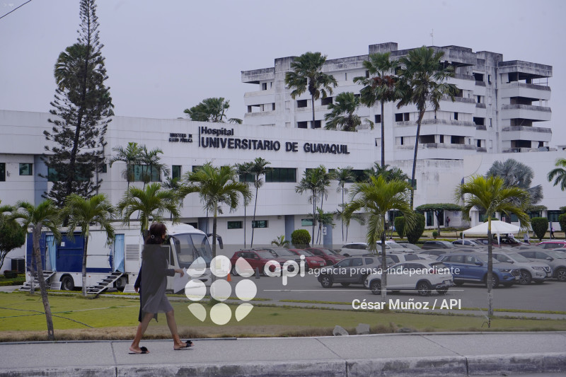 GYE-HOSPITAL UNIVERSITARIO